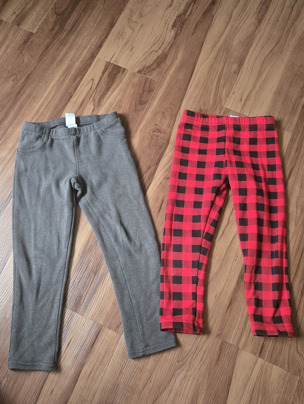 Buffalo Plaid Red & Black Lined Pants & Metallic charcoal size 4, GUC Set of 2